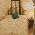 La Rosa Dei Trulli Bed and Breakfast 4*