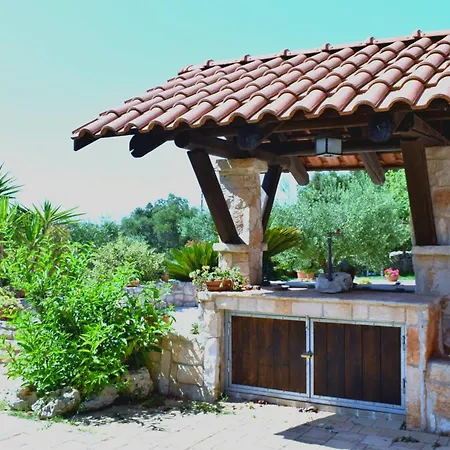 La Rosa Dei Trulli 4*