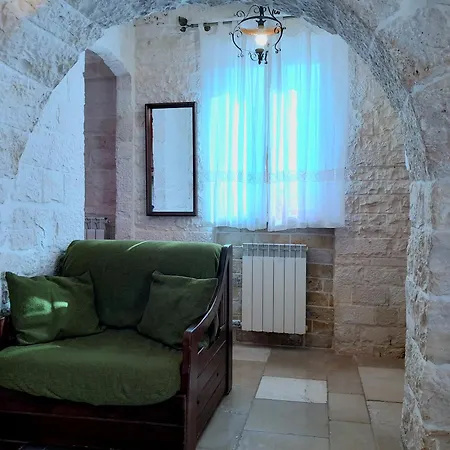 Bed and Breakfast La Rosa Dei Trulli 4*