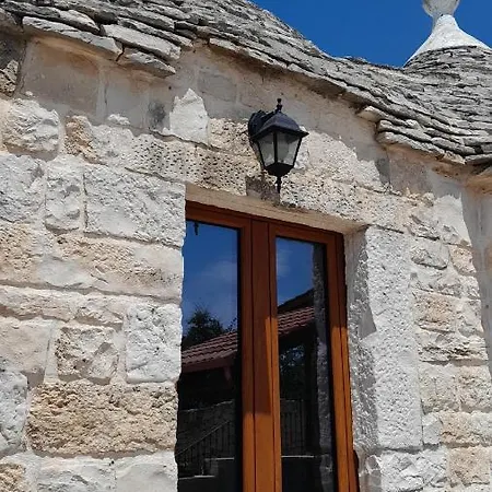 فندق مبيت وإفطار La Rosa Dei Trulli