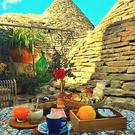 La Rosa Dei Trulli 2*