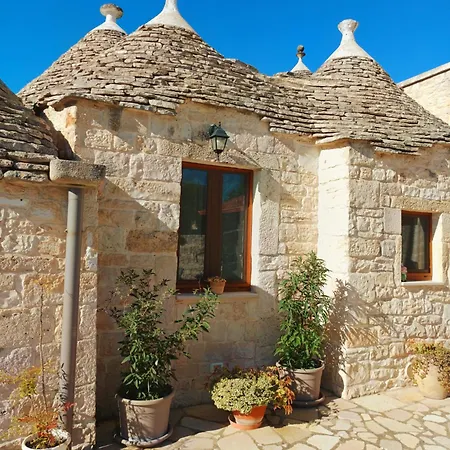 فندق مبيت وإفطار La Rosa Dei Trulli 2*