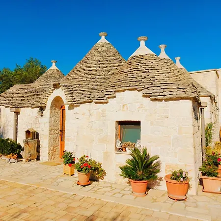 فندق مبيت وإفطار La Rosa Dei Trulli 2*