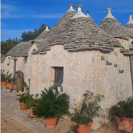 La Rosa Dei Trulli 2*