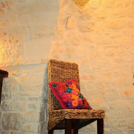 La Rosa Dei Trulli Bed & Breakfast 2*