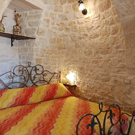 Bed & Breakfast La Rosa Dei Trulli 4*