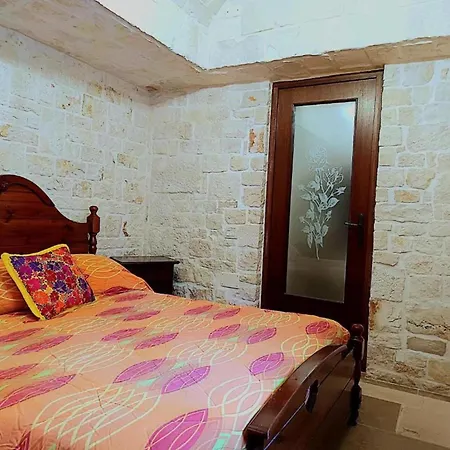 La Rosa Dei Trulli B&B