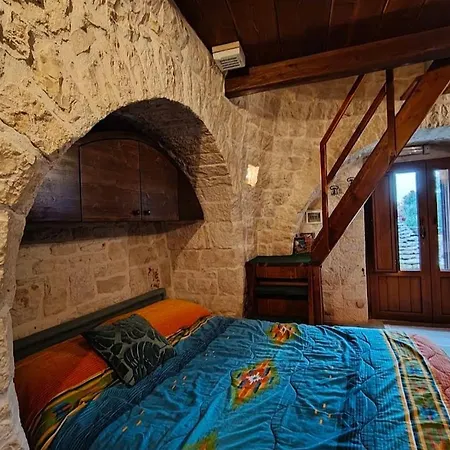 Couette-café La Rosa Dei Trulli 4*