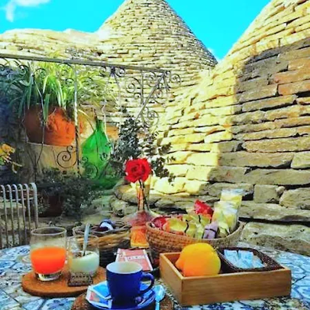 La Rosa Dei Trulli Oda ve Kahvaltı 4*